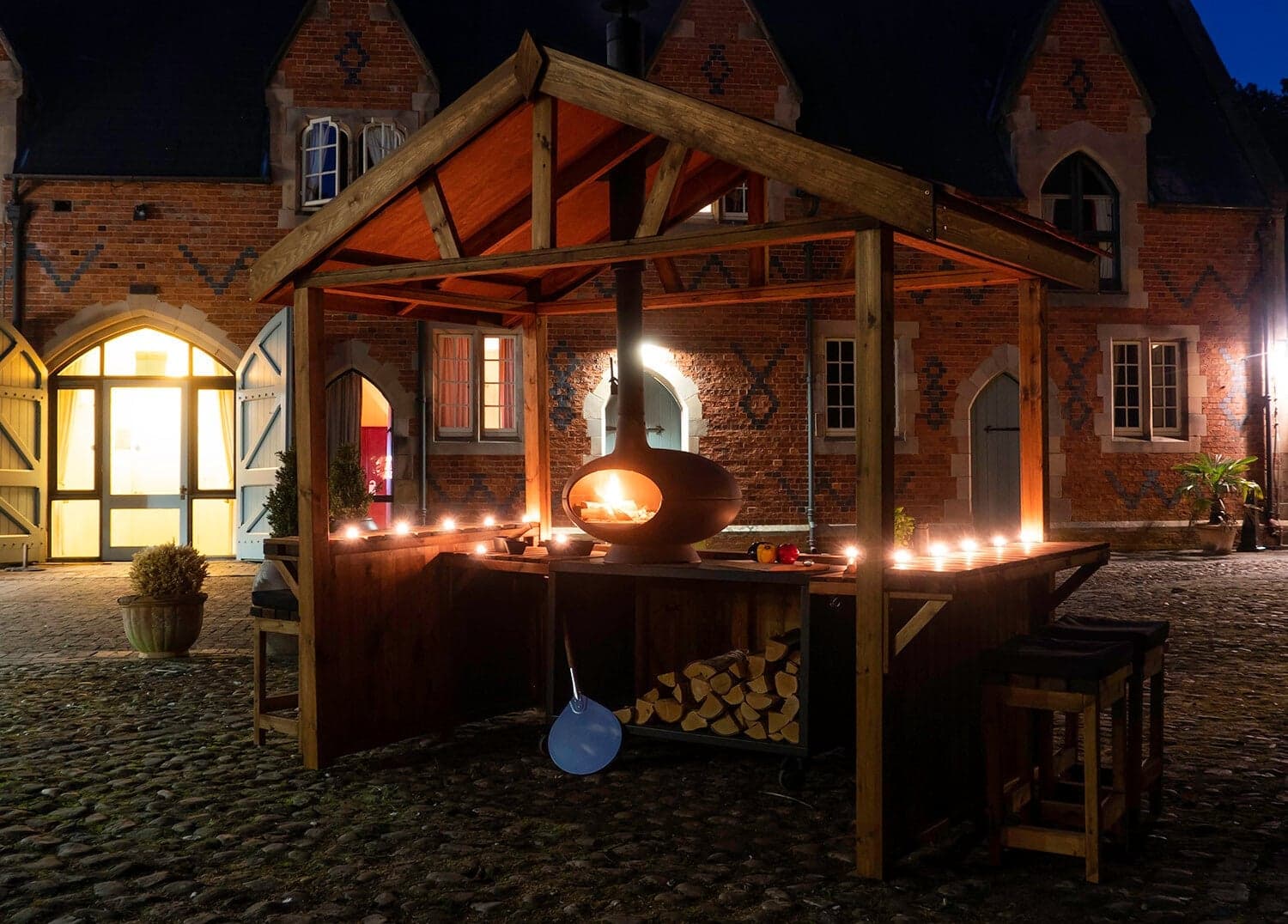 Forno Hut